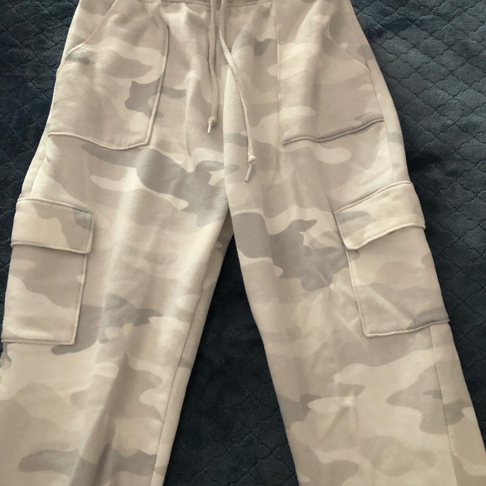 White Campus Joggers